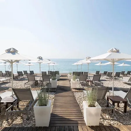 Blue Marine 1 Vip On The - Public Pool *